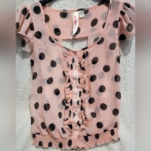 FRESH BREWED pink w/black polka dots, open back butterfly sleeve blouse. Size L